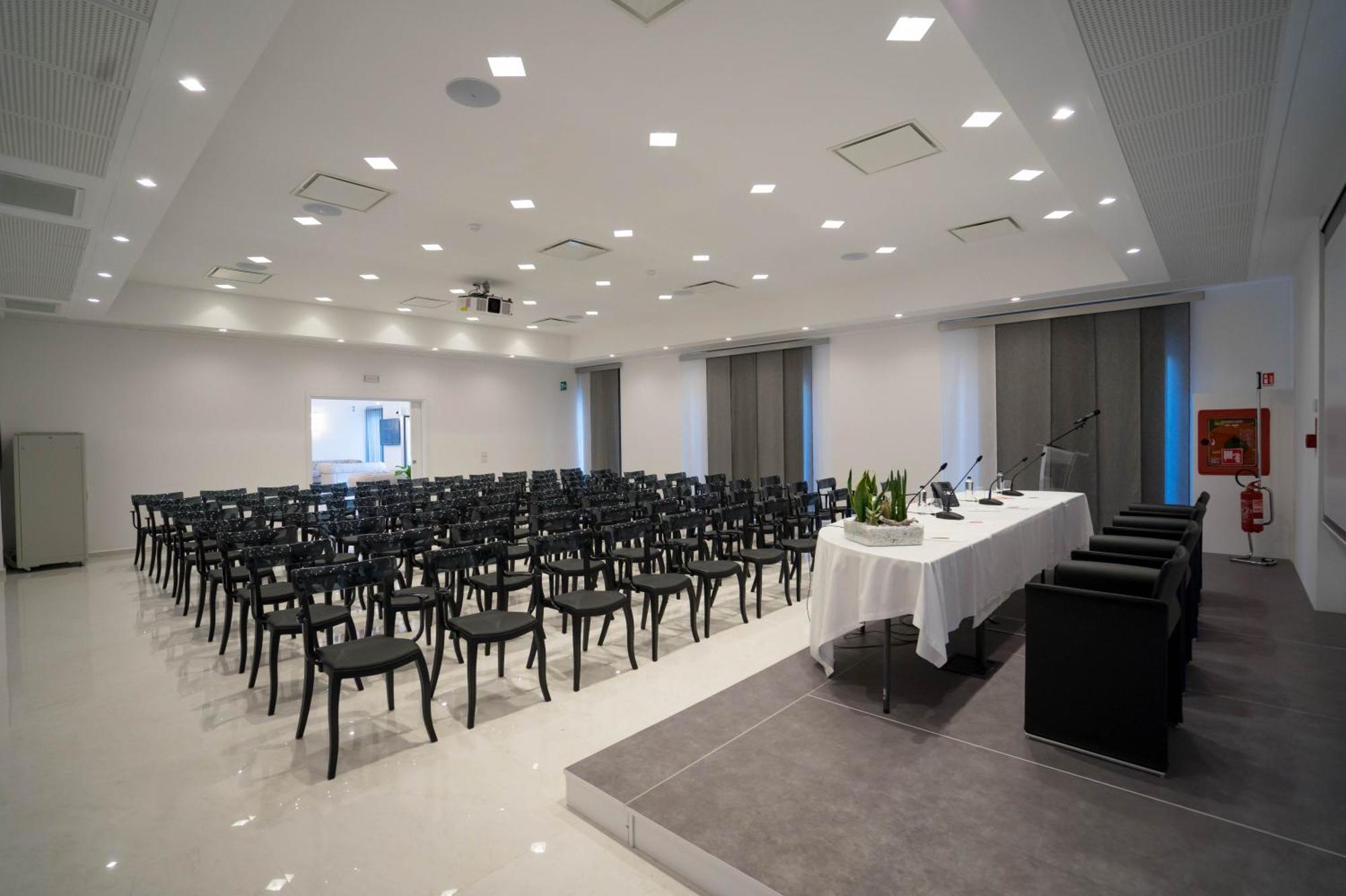 Pm Hotel Катандзаро Экстерьер фото