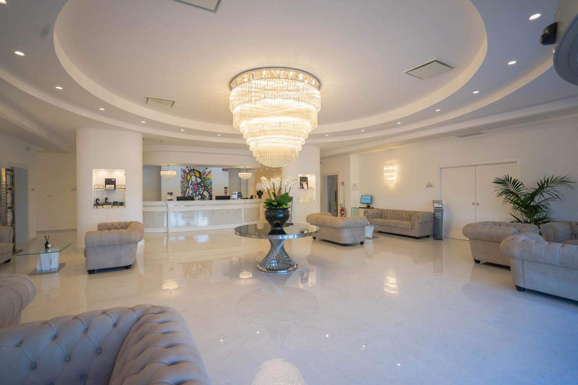 Pm Hotel Катандзаро Экстерьер фото