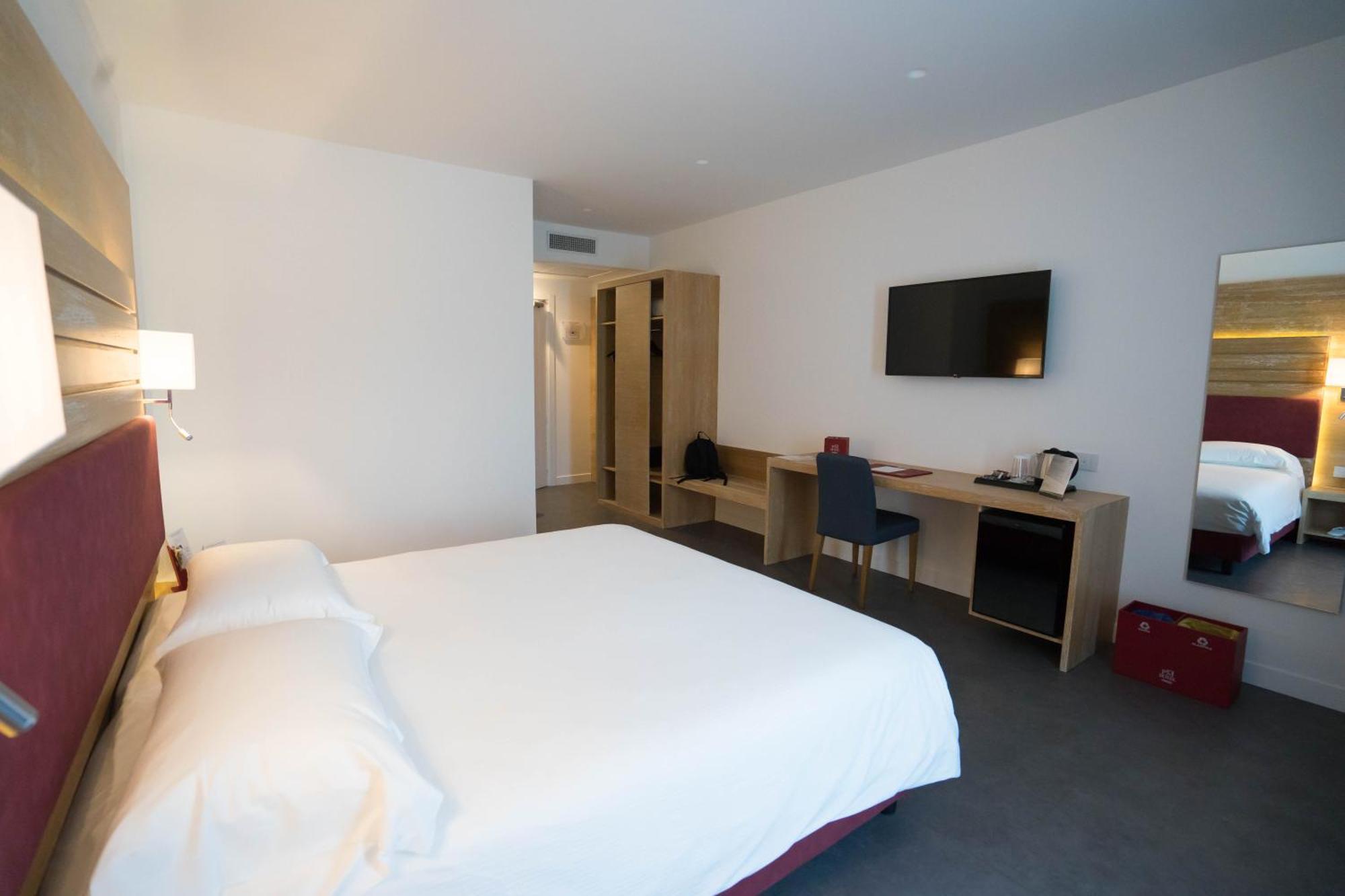 Pm Hotel Катандзаро Экстерьер фото