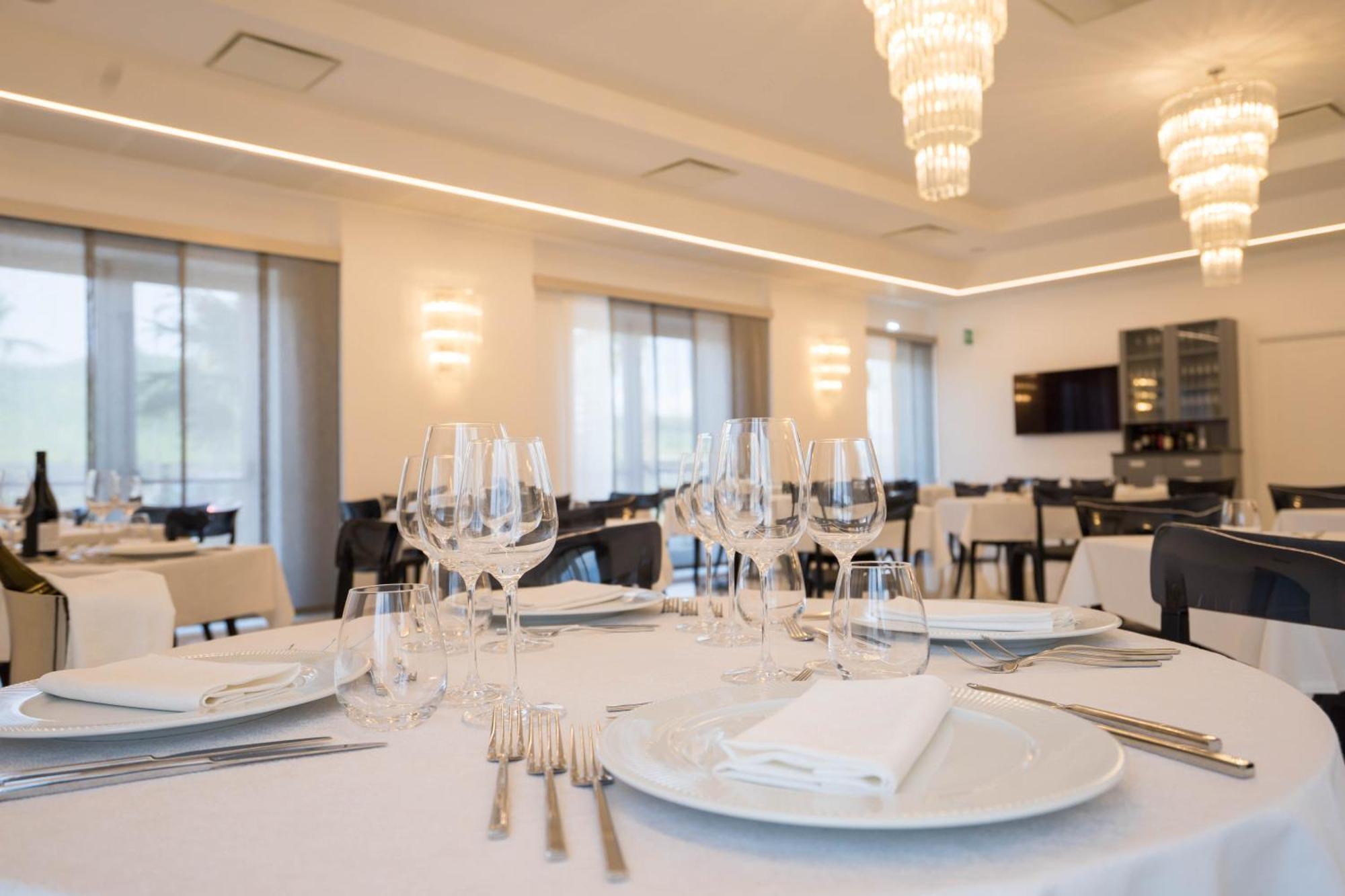 Pm Hotel Катандзаро Экстерьер фото
