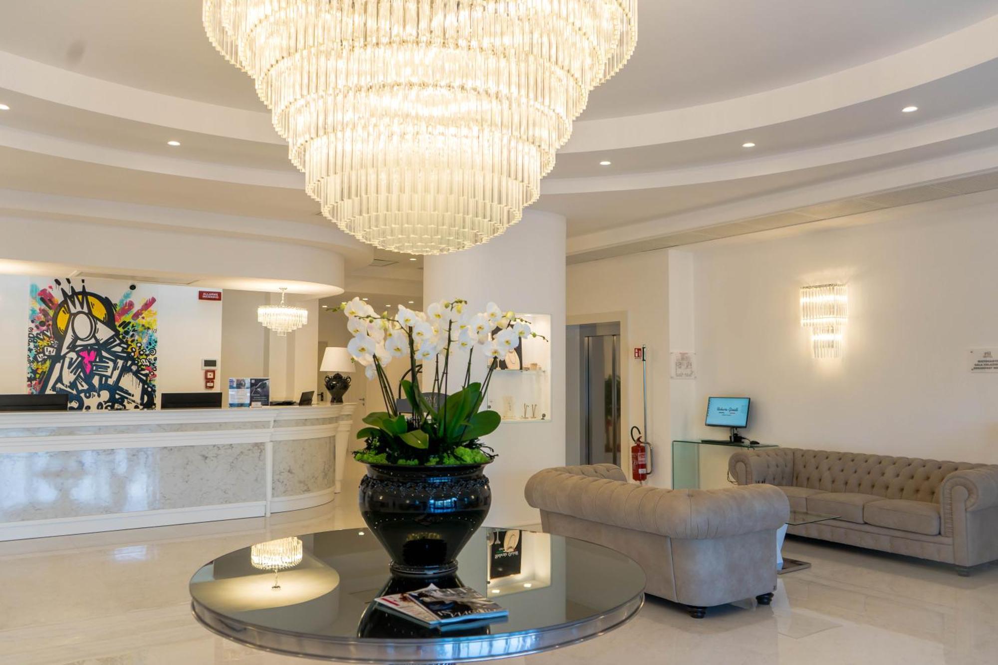 Pm Hotel Катандзаро Экстерьер фото