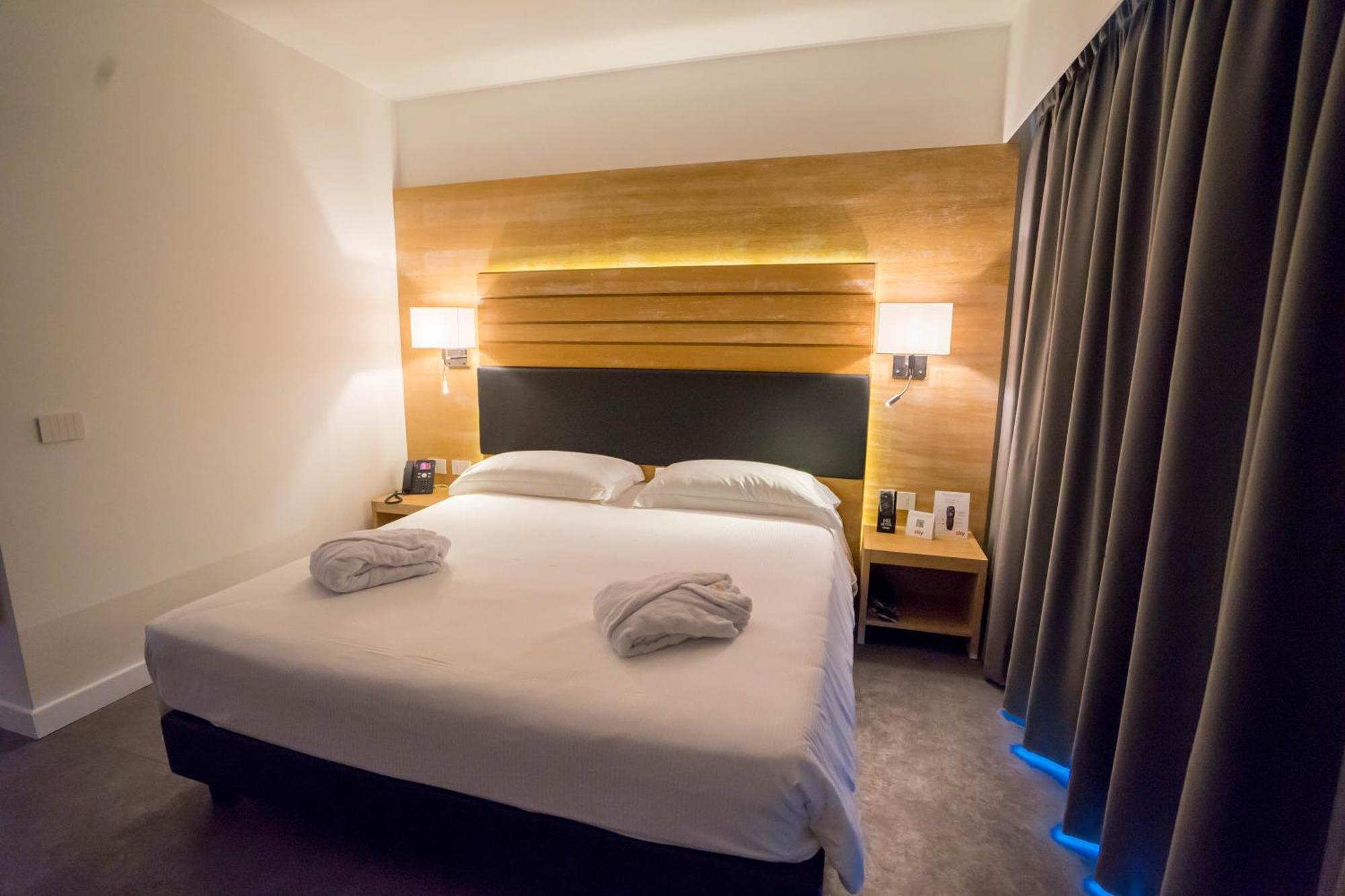 Pm Hotel Катандзаро Экстерьер фото